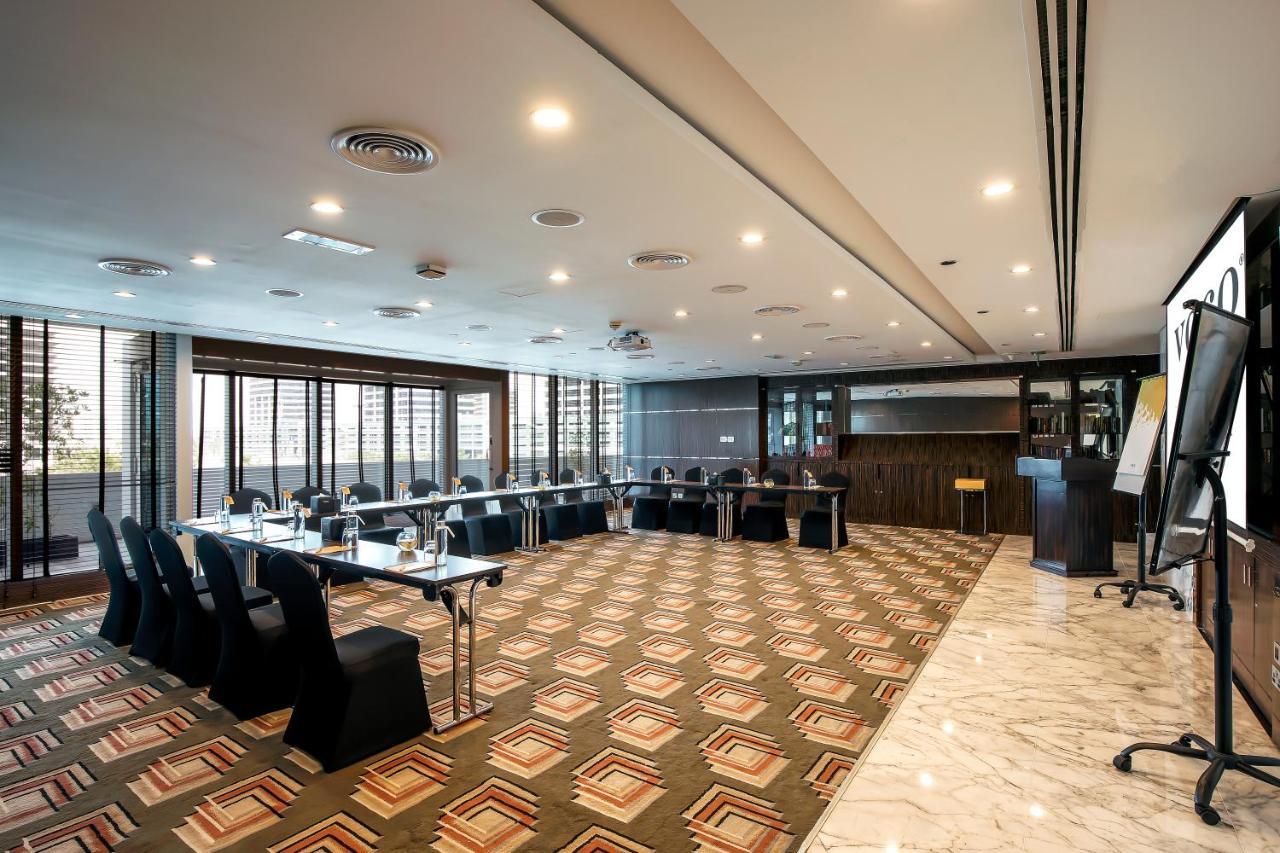 Voco - Bonnington Dubai By Ihg Hotel Exterior photo