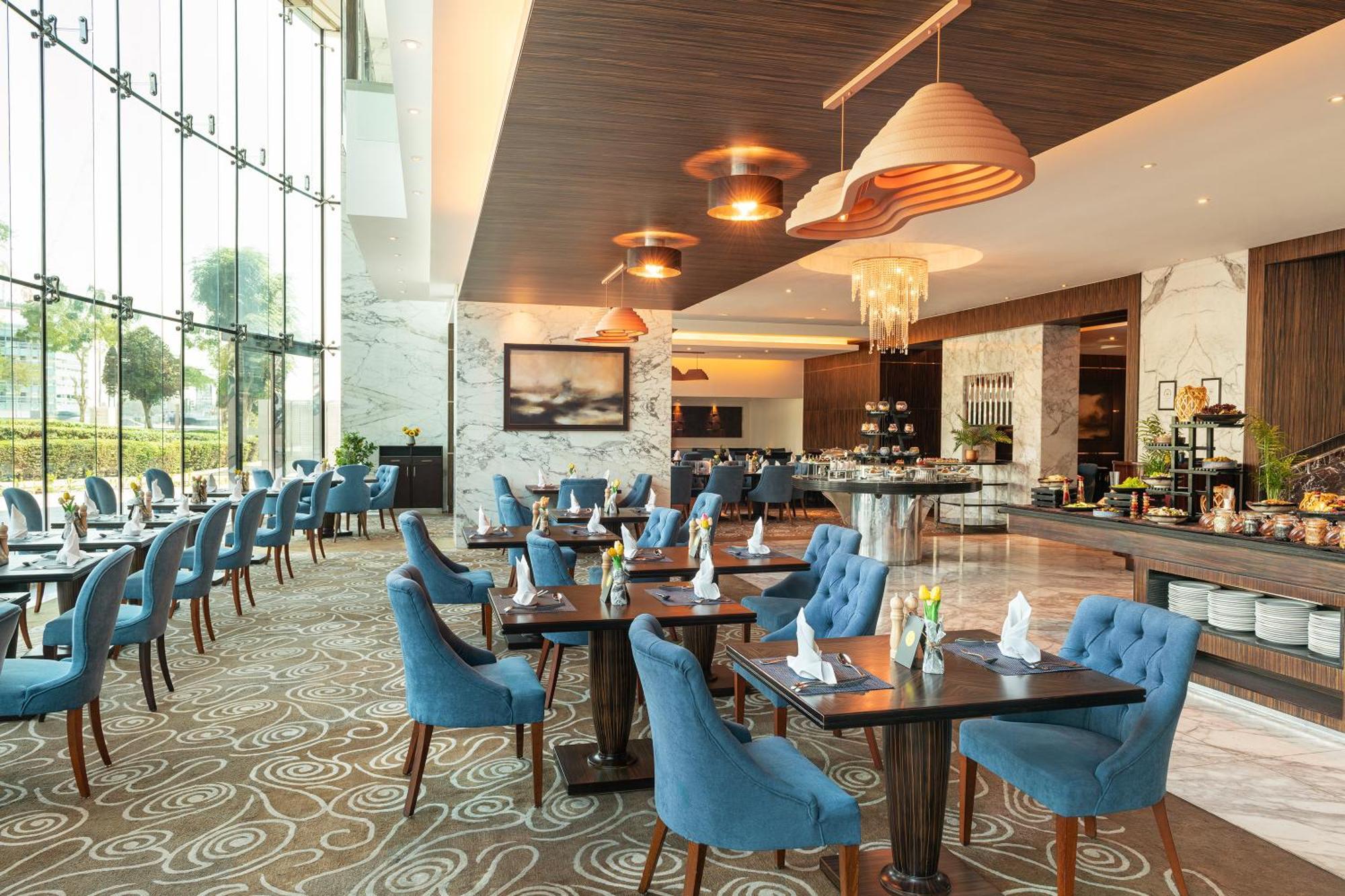 Voco - Bonnington Dubai By Ihg Hotel Exterior photo